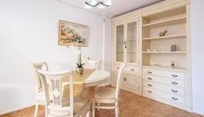 Buy an Apartment in Spain, Torrevieja. Playa del Cura area, 4 bedrooms, 112 m2 - photo 2