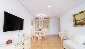 Buy an Apartment in Spain, Torrevieja. Playa del Cura area, 4 bedrooms, 112 m2 - photo 4
