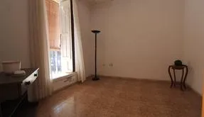 Property in Torrevieja. Centro area, 2 bedrooms, 99 m2 - photo 4