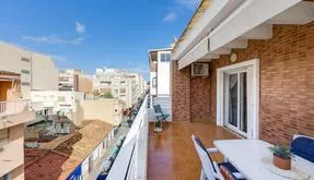 Buy an Penthouse in Torrevieja, Spain. Paseo maritimo area, 2 bedrooms, 110 m2 - photo 5