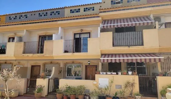 Buy an Town house in Spain, Orihuela Costa. Playa Flamenca area, 3 bedrooms, 80 m2 - photo 1