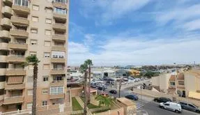 Apartment in Torrevieja, Spain. Nueva Torrevieja area, 2 bedrooms, 56 m2 - photo 3