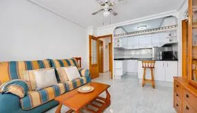 Real estate in Spain, Torrevieja. Playa del Cura area, 2 bedrooms, 55 m2 - photo 3