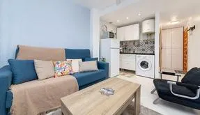 Buy real estate in Torrevieja, Spain. Centro area, 25 m2 - photo 2