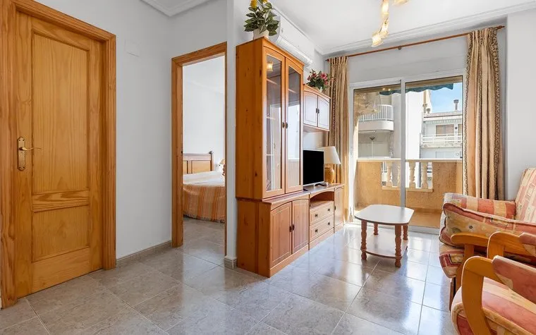 Real estate in Spain, Torrevieja. Centro area, 2 bedrooms, 68 m2