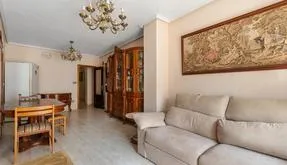 Property in Torrevieja. Estacion de autobuses area, 3 bedrooms, 96 m2 - photo 3