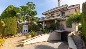 Buy property in Torrevieja, Spain. La veleta area, 7 bedrooms, 800 m2 - photo 3