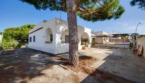 Buy an Town house in Torrevieja, Spain. Los balcones area, 3 bedrooms, 90 m2 - photo 2