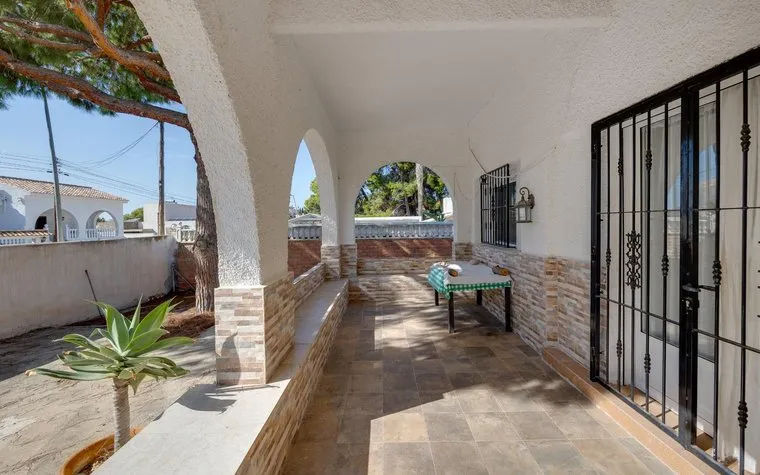 Buy an Town house in Torrevieja, Spain. Los balcones area, 3 bedrooms, 90 m2