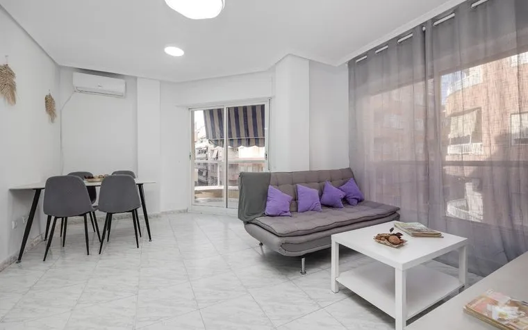 Apartment in Torrevieja, Spain. Playa de los locos area, 2 bedrooms, 74 m2