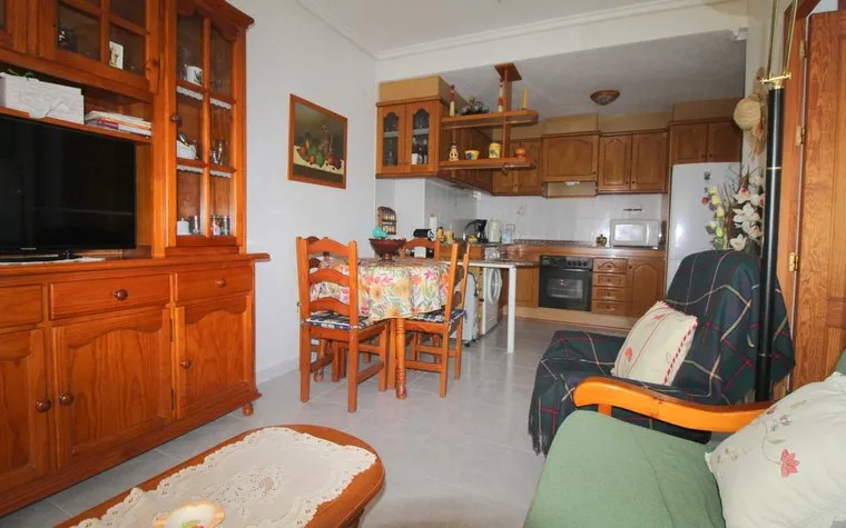 Property in Torrevieja. Habaneras area, 2 bedrooms, 68 m2