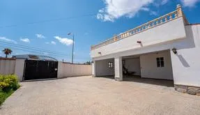 Real estate Torrevieja, Villa for sale. La Siesta - El Salado - Torreta area, 3 bedrooms, 85 m2 - photo 2