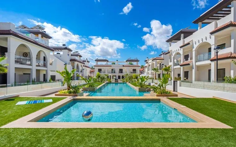 Испания купить Бунгало. Район DOÑA PEPA, 3 спальни, 108 м2