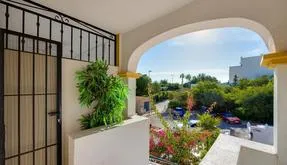 Buy an Bungalow in Orihuela Costa, Spain. Los Altos area, 2 bedrooms, 65 m2 - photo 4