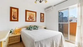 Buy an Town house in Orihuela Costa, Spain. Los Altos area, 3 bedrooms, 85 m2 - photo 3