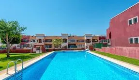 Buy an Town house in Orihuela Costa, Spain. Los Altos area, 3 bedrooms, 85 m2 - photo 5