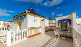 Town house for sale in Torrevieja, Spain. Los altos area, 3 bedrooms, 46 m2 - photo 4