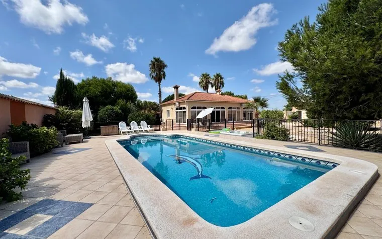 Property Spain, Villa. CMNO. ESCORREDOR area, 3 bedrooms, 224 m2