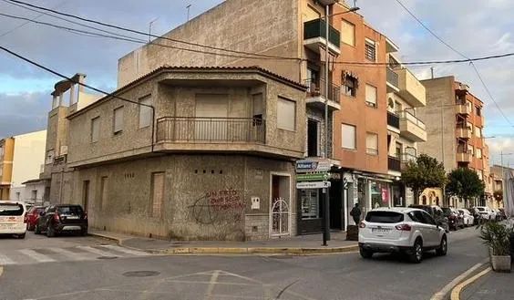 Town house in Spain buy . Comunidad valenciana area, 3 bedrooms, 233 m2 - photo 1