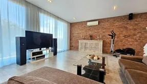 Real estate in Spain, Torrevieja. Los Angeles area, 3 bedrooms, 250 m2 - photo 6