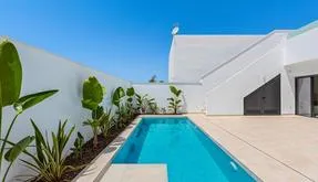 Spain real estate. Serena Golf area, 3 bedrooms, 106 m2 - photo 2