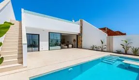 Spain real estate. Serena Golf area, 3 bedrooms, 106 m2 - photo 3