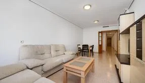 Apartment in Torrevieja, Spain. Centro area, 3 bedrooms, 129 m2 - photo 4