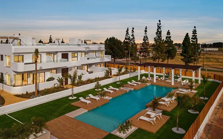 Spain buy an Bungalow. Serena Golf area, 3 bedrooms, 85 m2, 3 bedrooms, 85 m² — €399900