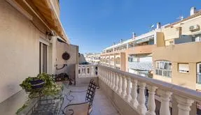 Property in Torrevieja. Playa del Cura area, 2 bedrooms, 73 m2 - photo 3