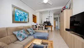 Property in Torrevieja. Playa del Cura area, 2 bedrooms, 73 m2 - photo 5