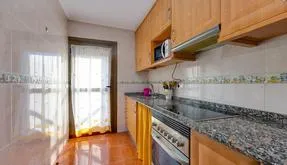 Comprar un Duplex en España, Torrevieja. Zona de la  Playa de los Locos, 3 dormitorios, 61 m2 - photo 4