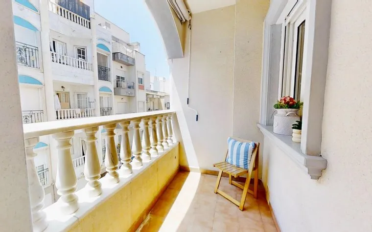 Torrevieja, Spain. Buy an Apartment . Centro area, 3 bedrooms, 92 m2