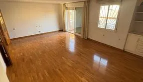 Comprar un Piso en España, Torrevieja. Zona de la Centro, 3 dormitorios, 126 m² - photo 4
