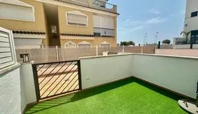 Купить Бунгало в Испании, Гуардамар дел Сегура. Район Los secanos, 3 спальни, 90 m² - photo 2