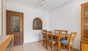 Buy real estate in Torrevieja, Spain. Nueva Torrevieja area, 2 bedrooms, 77 m² - photo 6