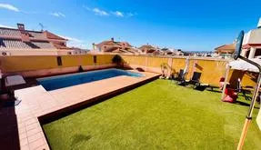 Town house for sale in Torrevieja, Spain. Aguas Nuevas area, 4 bedrooms, 250 m² - photo 3