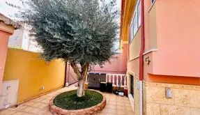 Town house for sale in Torrevieja, Spain. Aguas Nuevas area, 4 bedrooms, 250 m² - photo 4