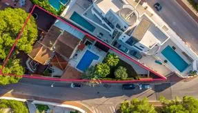 Buy an Town house in Torrevieja, Spain. Los Balcones area, 4 bedrooms, 257 m² - photo 3