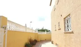Torrevieja, real estate. Torretas area, 6 bedrooms, 257 m² - photo 6