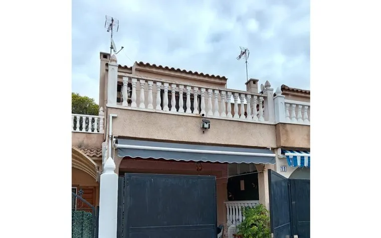 Real estate in Spain, Torrevieja. La Siesta area, 2 bedrooms, 84 m², 2 bedrooms, 84 m² — €173000