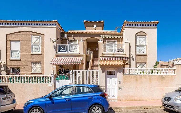 Buy real estate in Torrevieja, Spain. Aguas Nuevas area, 2 bedrooms, 61 m²