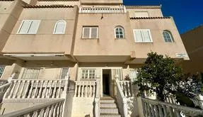 Torrevieja real estate, Bungalow for sale. Torreblanca area, 4 bedrooms, 100 m² - photo 2