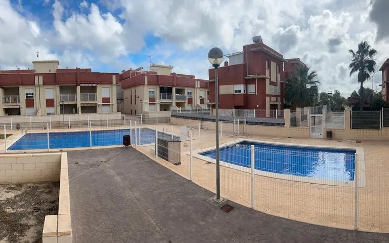 Penthouse for sale in Orihuela Costa, Spain. Lomas de Cabo Roig area, 2 bedrooms, 69 m2