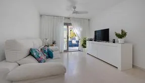 Buy an Penthouse in Torrevieja, Spain. Playa de los Locos area, 3 bedrooms, 90 m² - photo 6