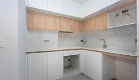 Property in Torrevieja. Centro area, 2 bedrooms, 88 m² - photo 5