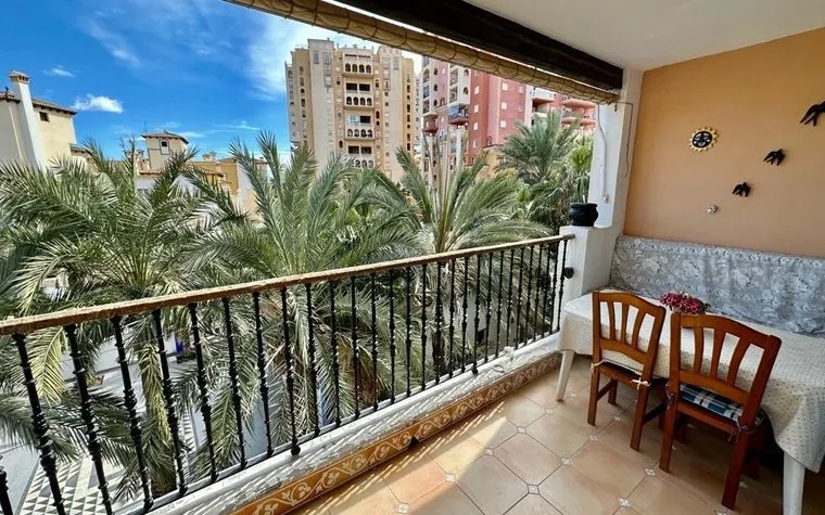 Torrevieja, Spain. Buy an Apartment . Playa de los Locos area, 3 bedrooms, 94 m²