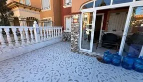 Real estate Torrevieja, Town house for sale. Torretas area, 3 bedrooms, 72 m² - photo 2