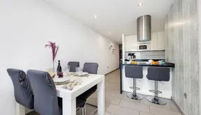 Torrevieja, Spain. Buy an Apartment . Centro area, 2 bedrooms, 64 m² - photo 2