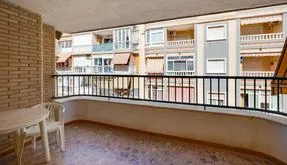 Real estate Torrevieja, Apartment for sale. Playa del Cura area, 3 bedrooms, 102 m² - photo 3