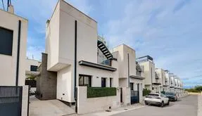 Buy property in Orihuela Costa, Spain. PAU 26 area, 3 bedrooms, 90 m² - photo 4